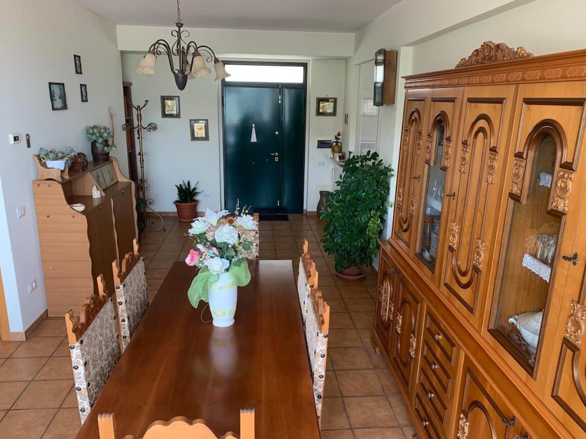 Ferienwohnung Casa Di Tommaso Sonnino Exterior foto